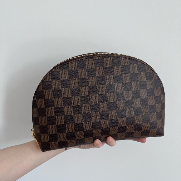 Moon Shaped Makeup Bag - Picture 3 of 4